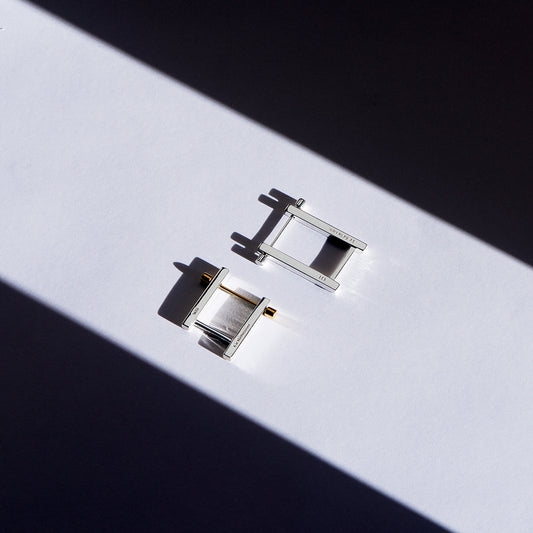 18k yellow gold screw piercing earrings made in france