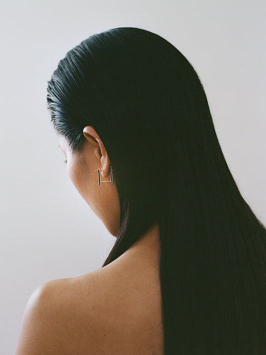 men's 18k yellow gold circle screw piercing earring made in france