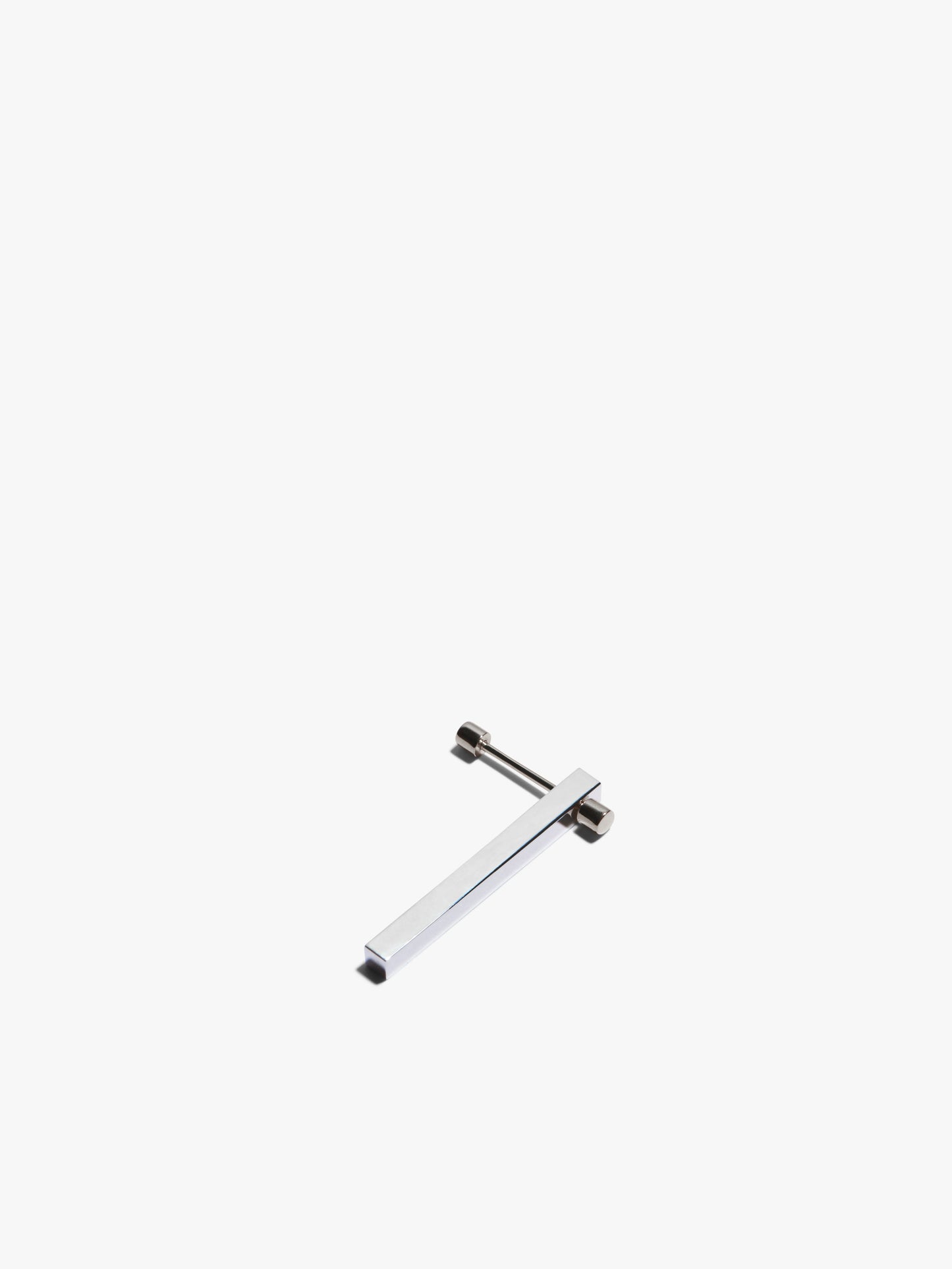 Iota earring - white gold