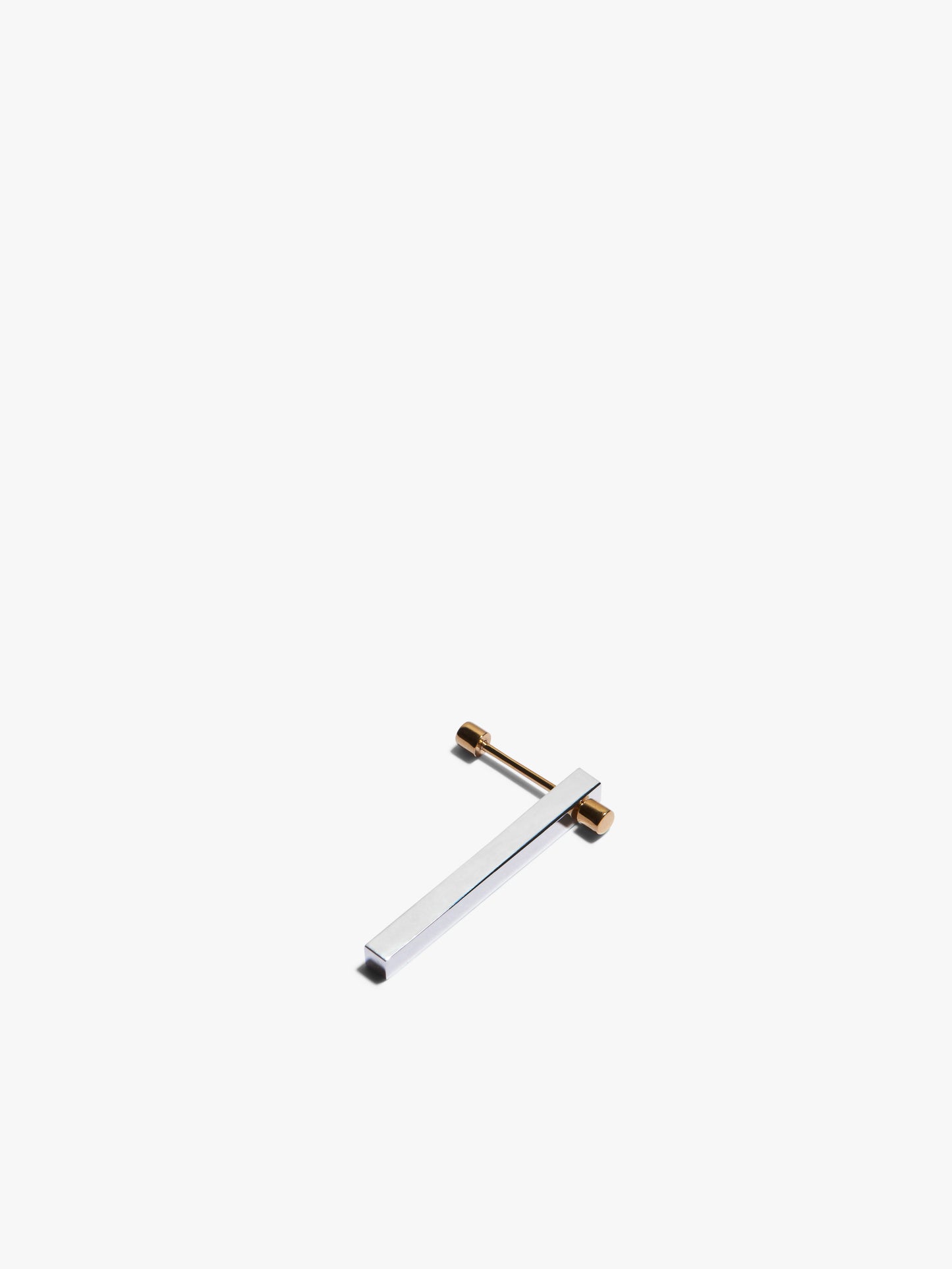 Iota earring - yellow gold