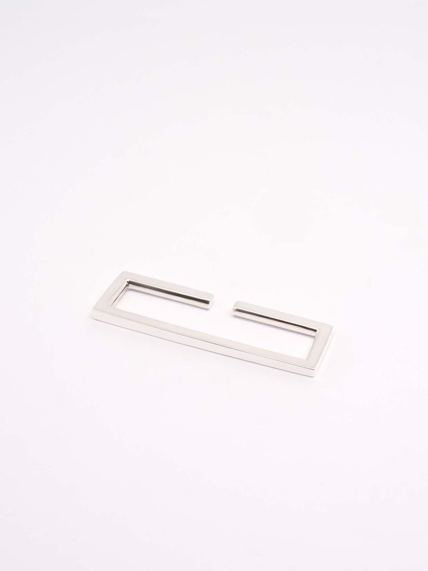 Theta square ear cuff