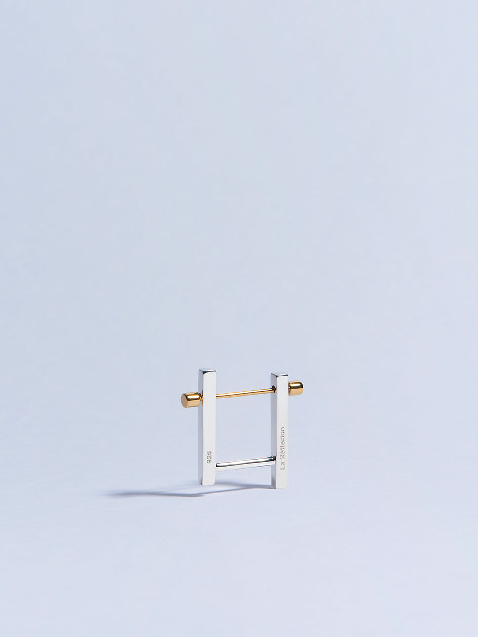 18k yellow gold circle screw piercing earring made in france