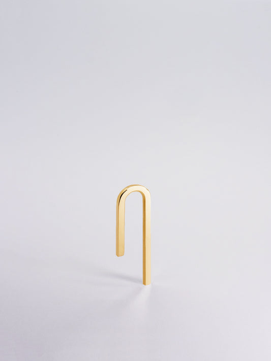 Eta circle ear cuff - 18K yellow gold