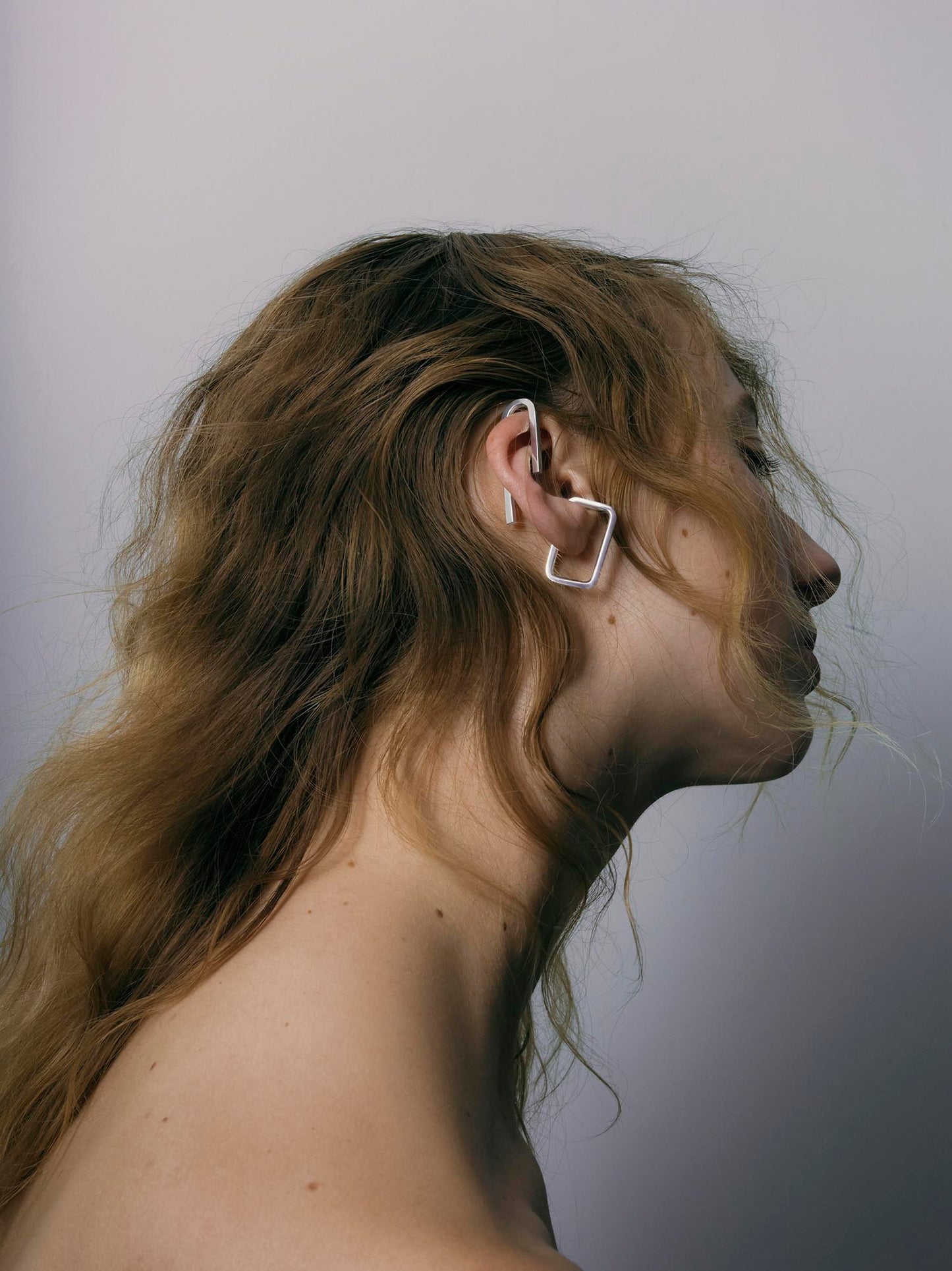 Tau square ear cuff - 18K yellow gold