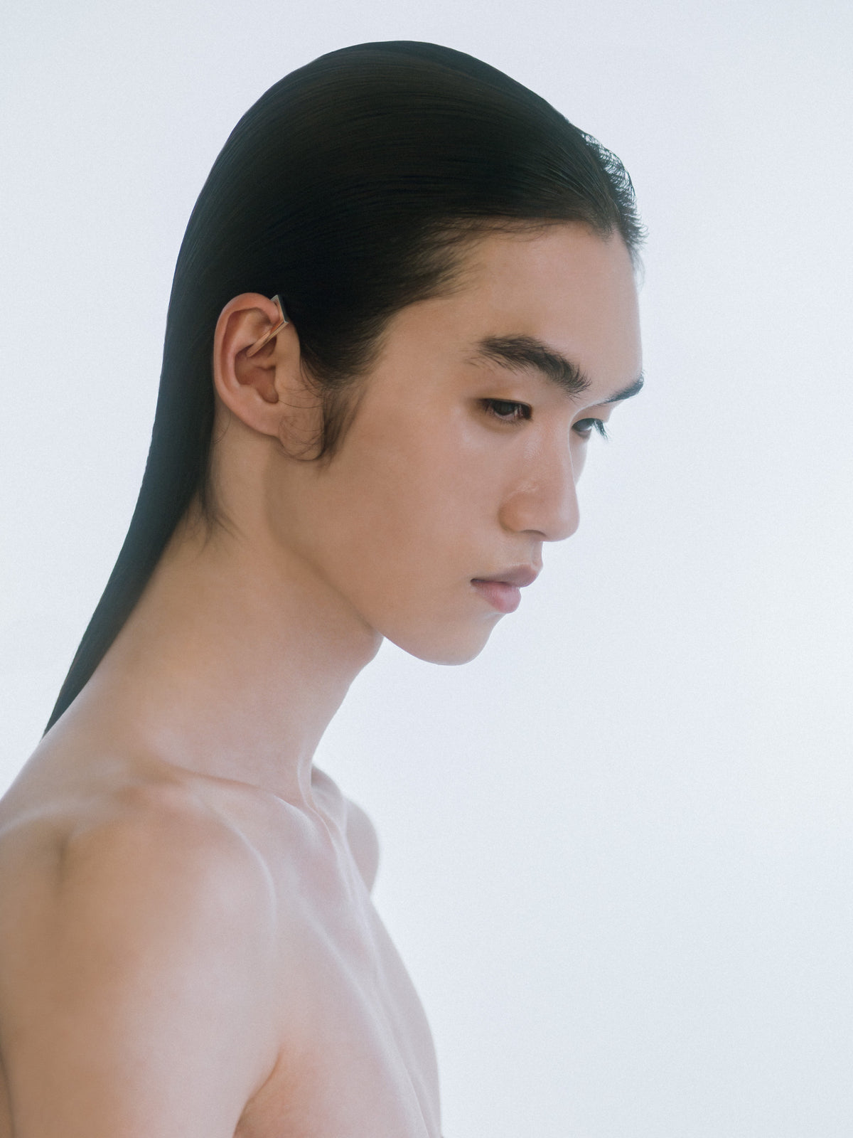 Eta square ear cuff