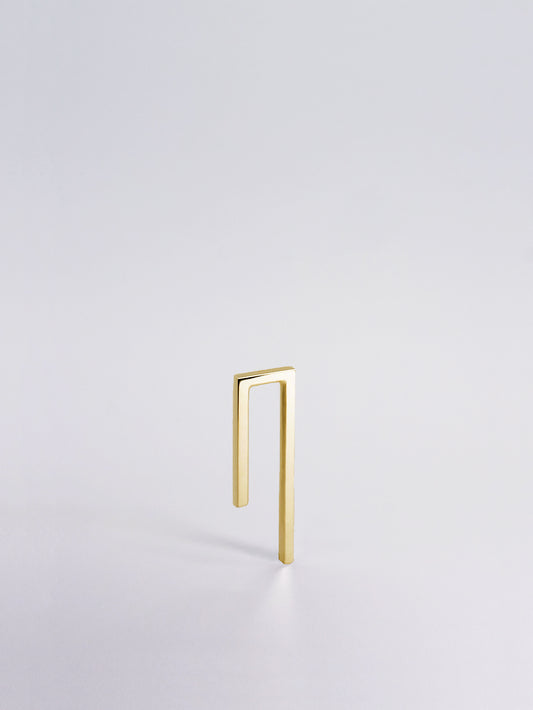 Eta square ear cuff - 18K yellow gold