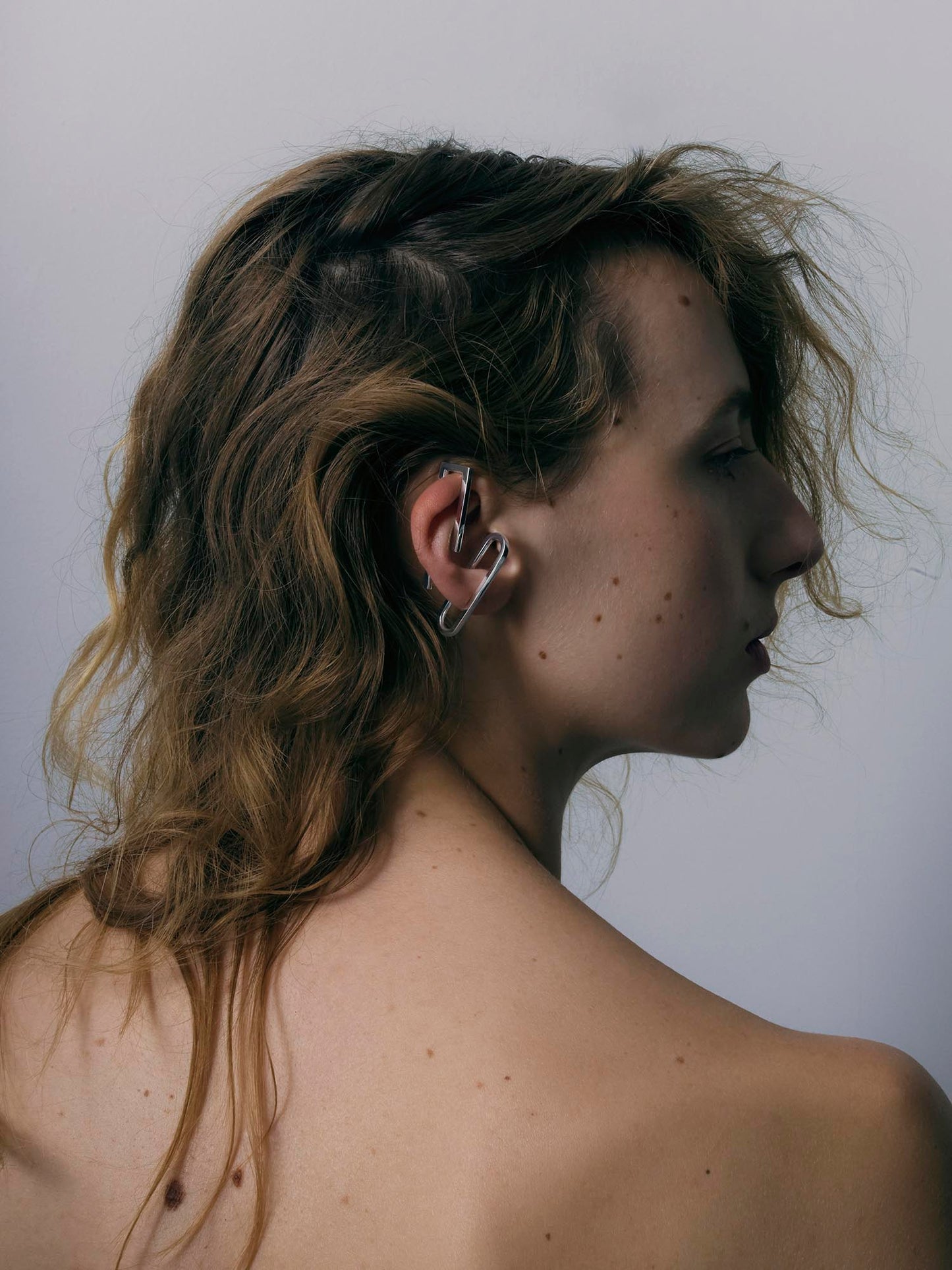 Eta square ear cuff - 18K yellow gold
