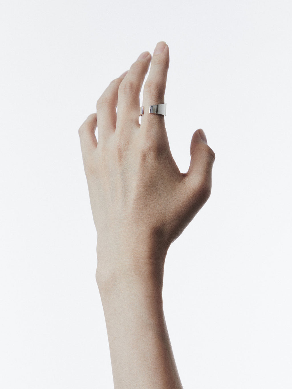 Apatheia ring