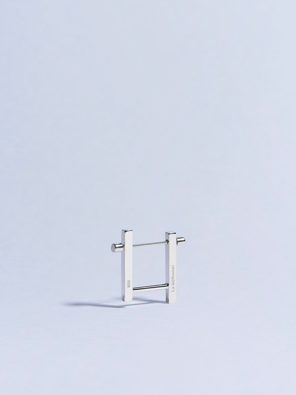 18k white gold circle screw piercing earring made in france