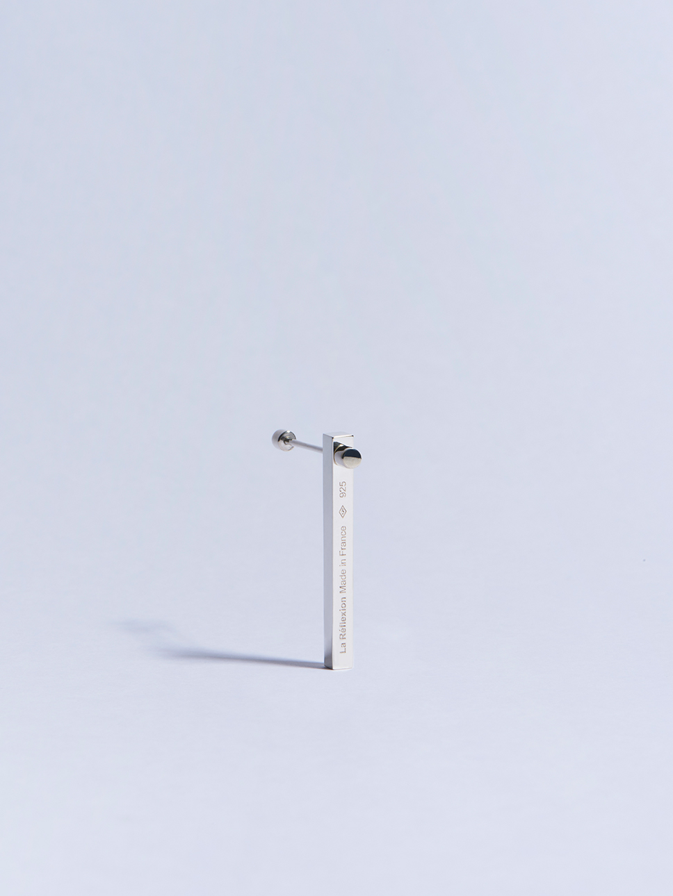 18k white gold circle screw piercing earring made in france