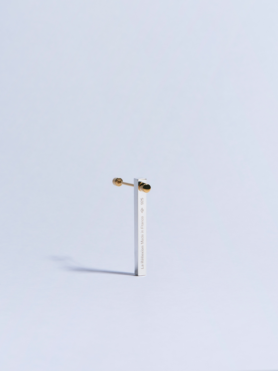 18k yellow gold circle screw piercing earring made in france